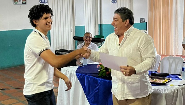 I.E. Cauca celebra el décimo Carnaval Matemágico