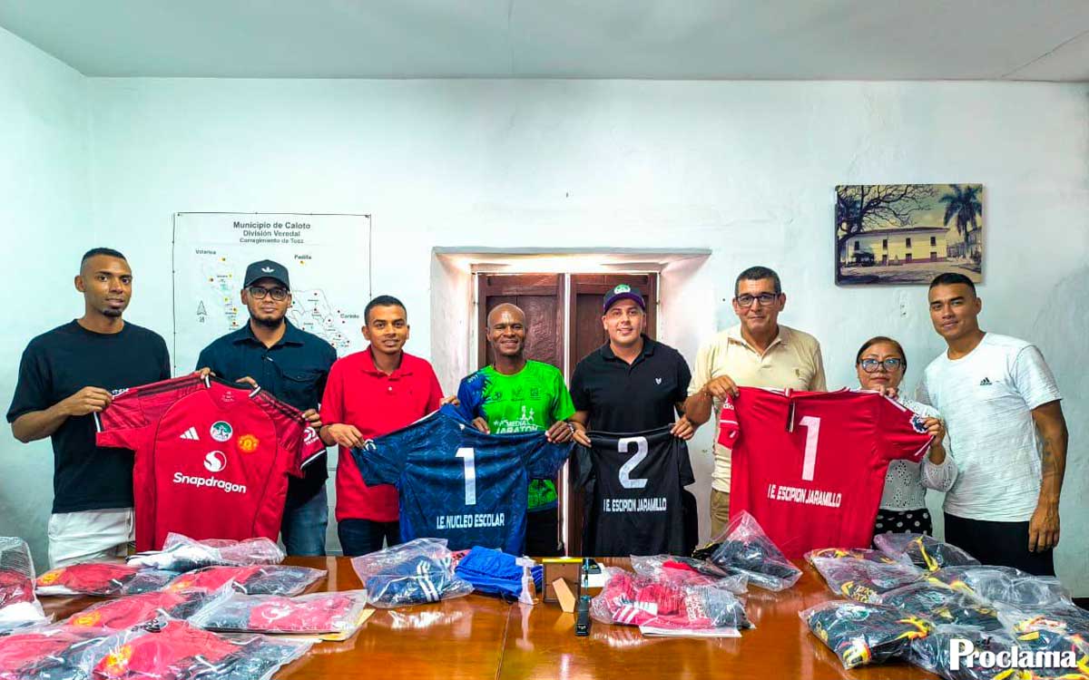 Colegio de Caloto logró subcampeonato en Juegos Intercolegiados Alcalde de Caloto participó en foro sobre reclutamiento infantil