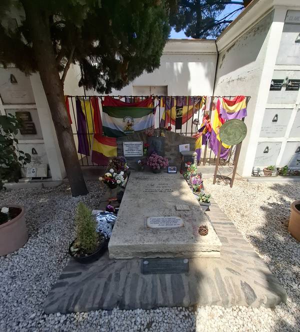 CON ANTONIO MACHADO EN COLLIURE CON ANTONIO MACHADO EN COLLIURE