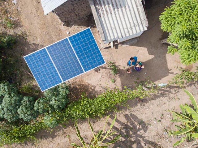 Energía solar llega a hogares rurales de Corinto