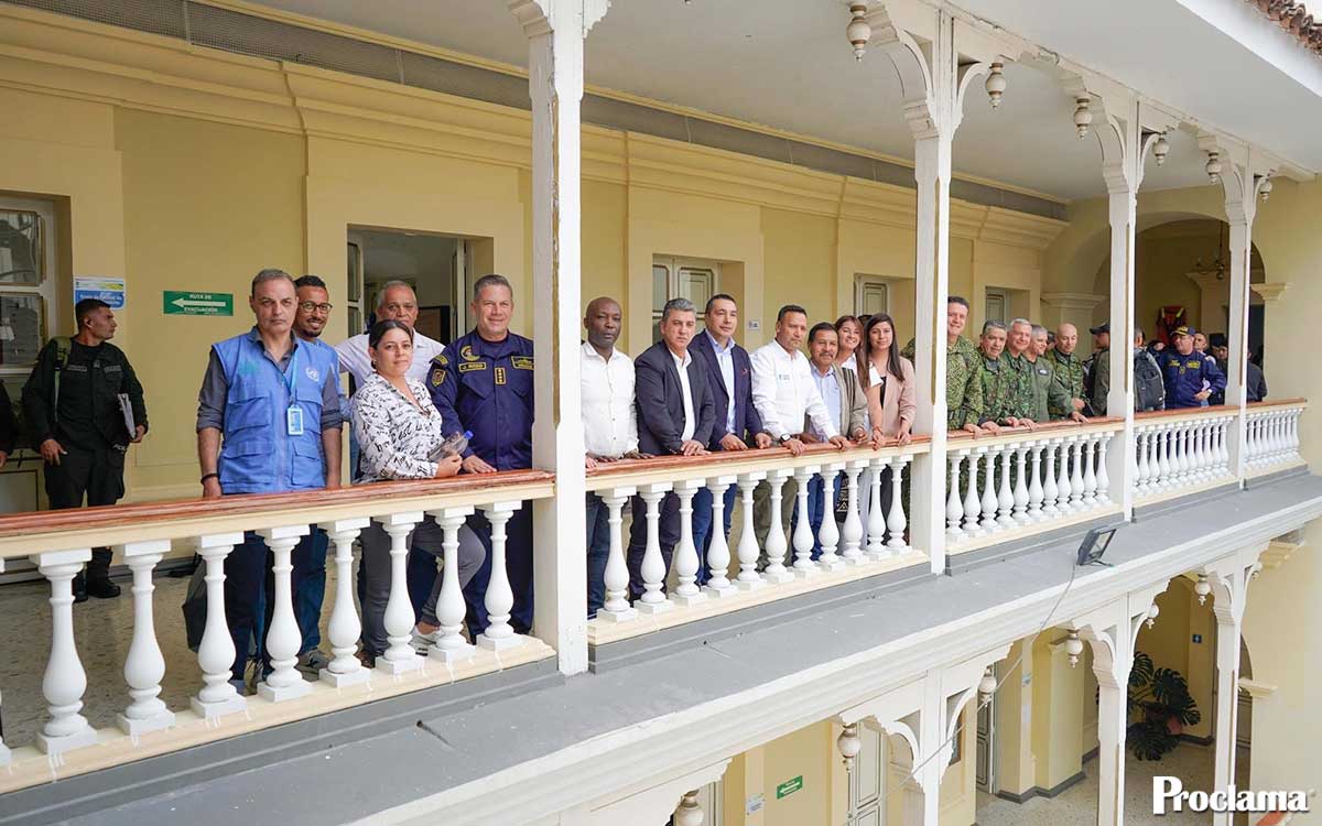 Gobierno Nacional enviará 100 policías al Cauca Gobierno Nacional enviará 100 policías al Cauca