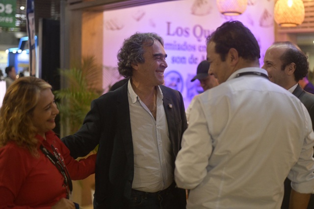"Los corruptos están por todas partes": Sergio Fajardo "Los corruptos están por todas partes": Sergio Fajardo
