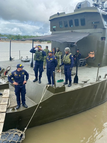 Operativo para entregar ayudas humanitarias en el Chocó Operativo para entregar ayudas humanitarias en el Chocó