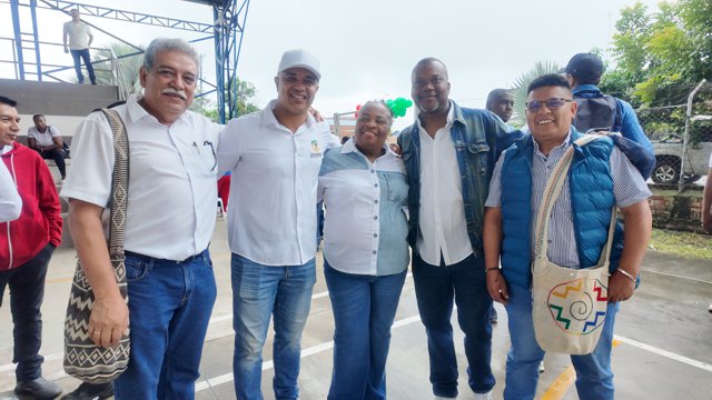 Padilla despierta con hospital nuevo, colegio renovado y vía pavimentada Padilla despierta con hospital nuevo, colegio renovado y vía pavimentada