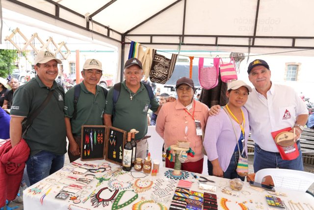 Silvia celebra a su campeona del café 2025