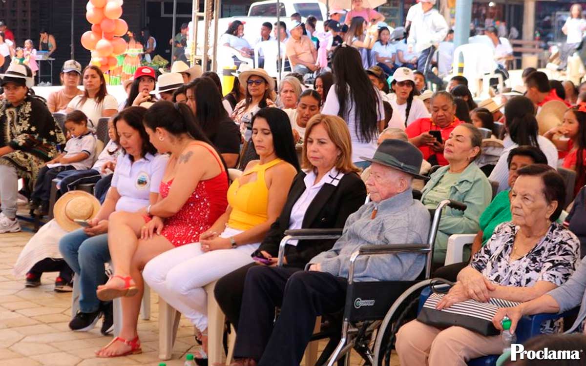 Betulia cumplió cien años con homenaje institucional Betulia cumplió cien años con homenaje institucional
