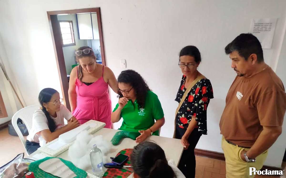 Caloto realiza mantenimiento del alumbrado público urbano Caloto realiza mantenimiento del alumbrado público urbano