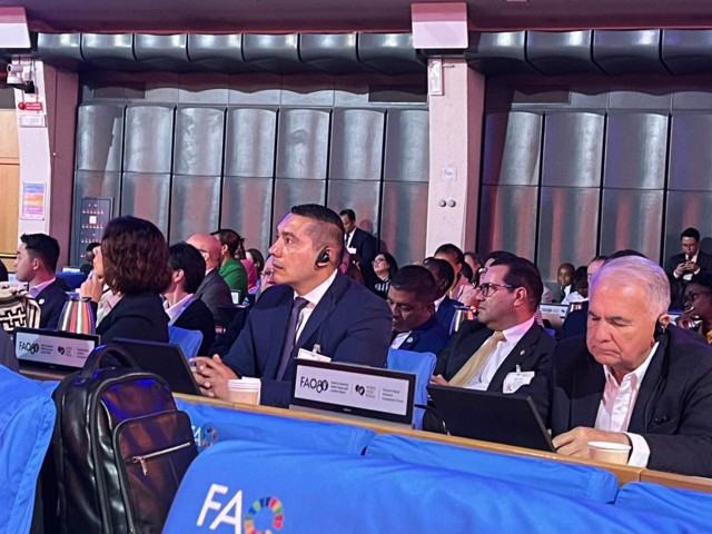 Gobernador del Cauca lleva el café al centro del debate mundial Gobernador del Cauca lleva el café al centro del debate mundial