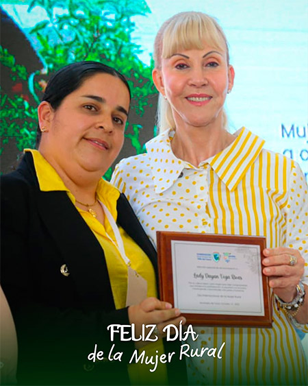 Gobernadora del Valle reconoce a Mujeres Rurales en Tuluá