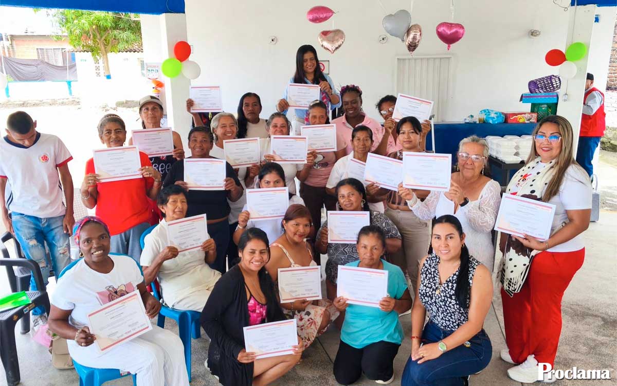 Mujeres lideran el cambio ambiental en Corinto Mujeres lideran el cambio ambiental en Corinto