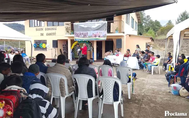 Silvia celebró 139 años del Título Kiswueño con unión comunitaria