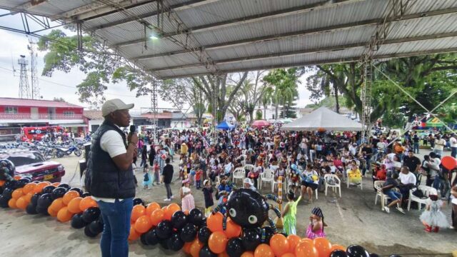 Alegría y unión familiar marcaron el Día de los Niños en Corinto
