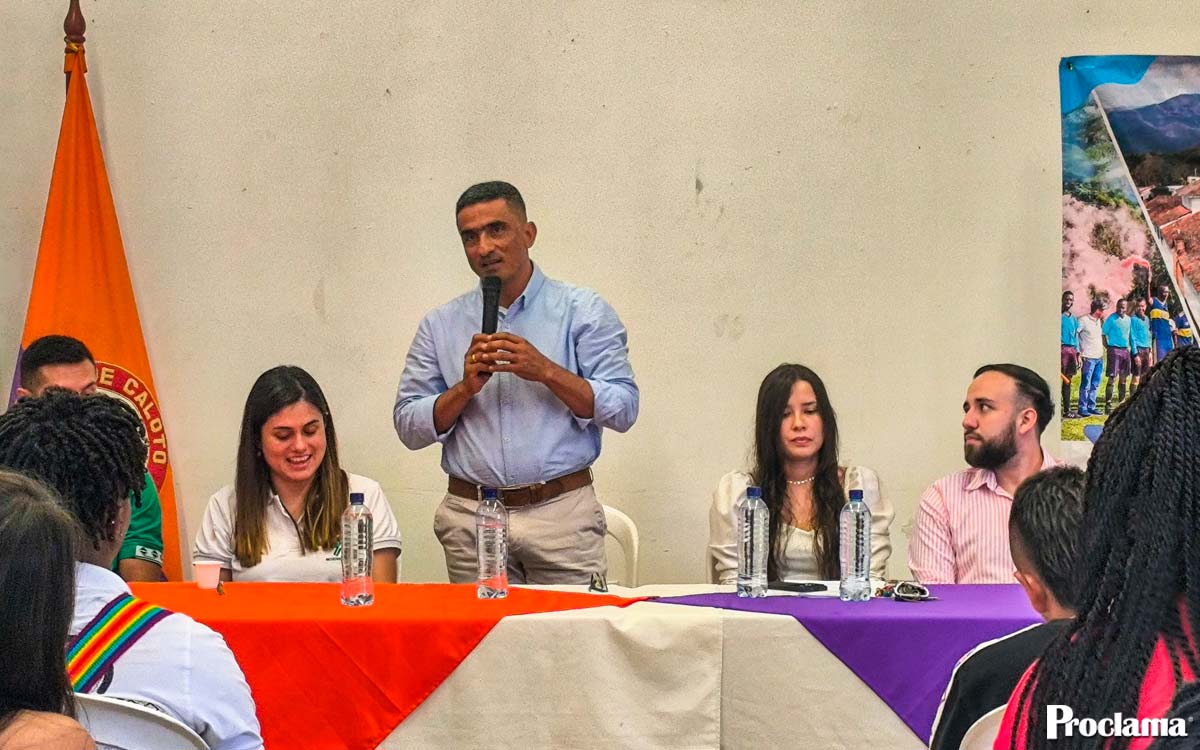 Caloto refuerza formación técnica con alianza público-privada Caloto refuerza formación técnica con alianza público-privada