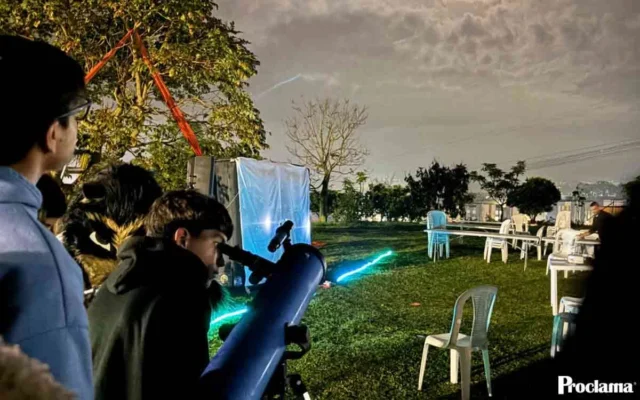 Más de 200 niños y niñas vivieron una experiencia cósmica en la primera Noche Estelar de Comfacauca