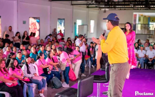 Mujeres que conectan y transforman 