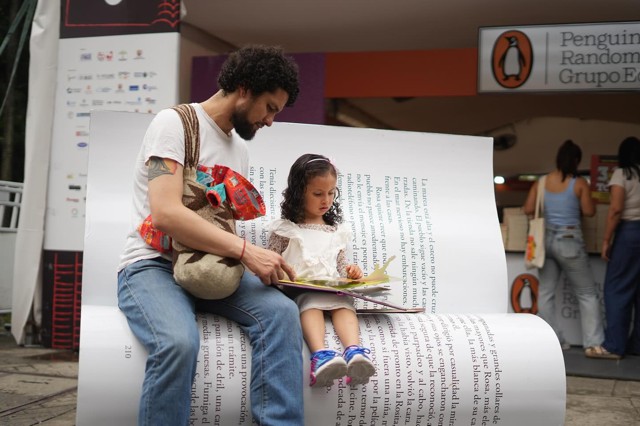 FIL Cali 2025 cerró con autores de lujo y una década de historias FIL Cali 2025 cerró con autores de lujo y una década de historias