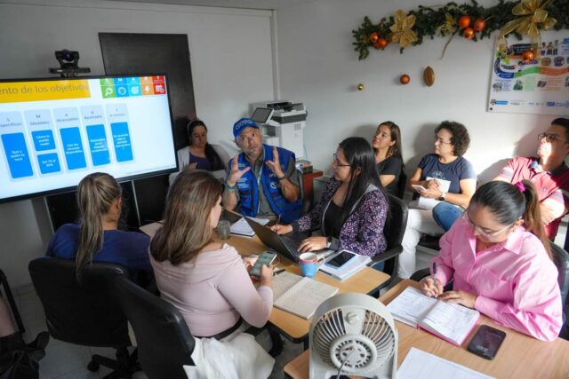 Cauca refuerza respuesta en salud por alerta Naranja del Puracé